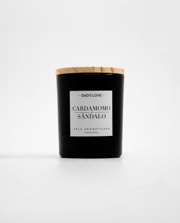 Vela Aromatizada Cardamomo e Sândalo